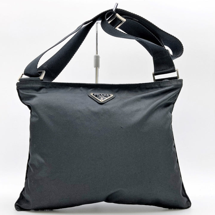 PRADA プラダ 
 ショルダーバッグ 
ナイロン ブラック