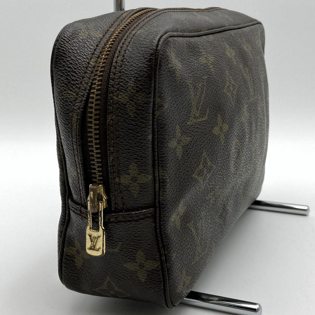 LOUIS VUITTON ルイ・ヴィトン 
 トゥルーストワレット23 M47524 クラッチバッグ 
PVC ブラウン
