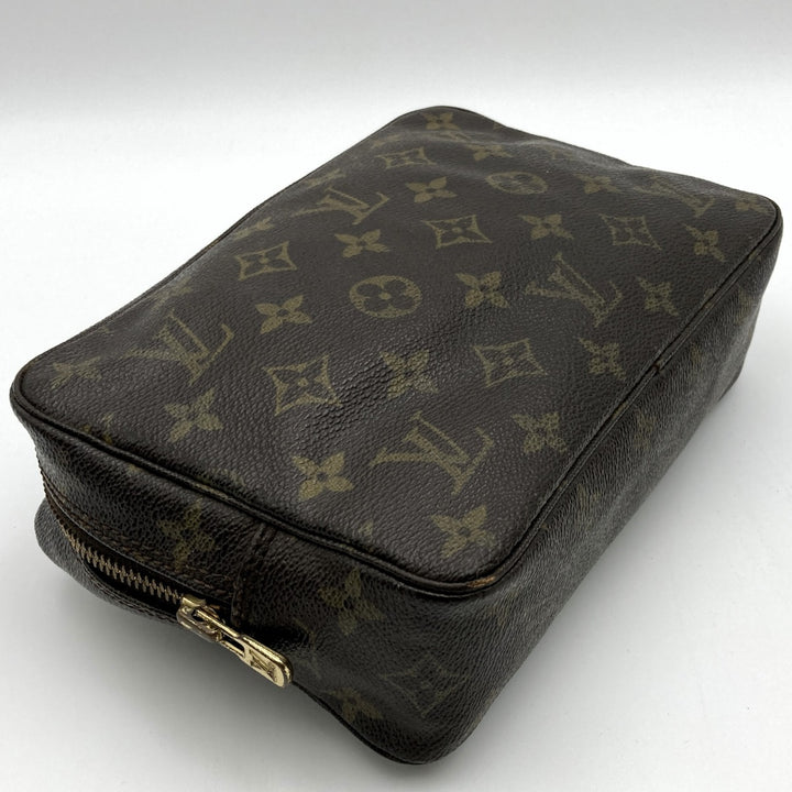 LOUIS VUITTON ルイ・ヴィトン 
 トゥルーストワレット23 M47524 クラッチバッグ 
PVC ブラウン