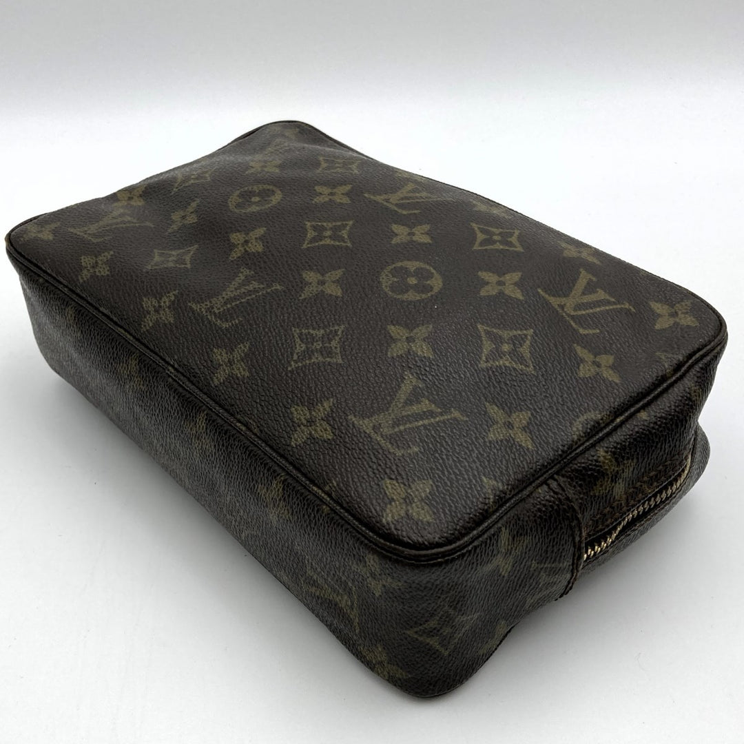 LOUIS VUITTON ルイ・ヴィトン 
 トゥルーストワレット23 M47524 クラッチバッグ 
PVC ブラウン