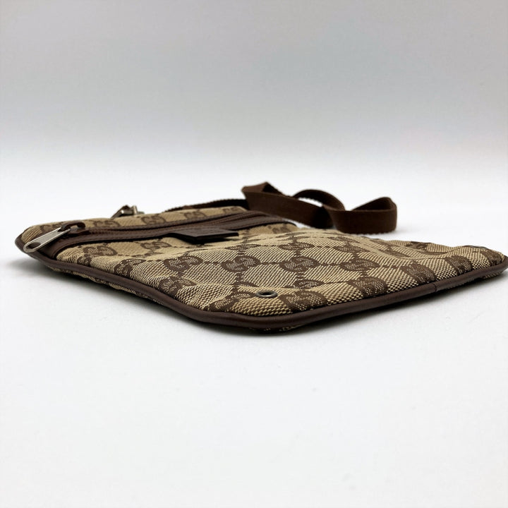 GUCCI グッチ 
 90479 ショルダーバッグ 
GGキャンバス ブラウン