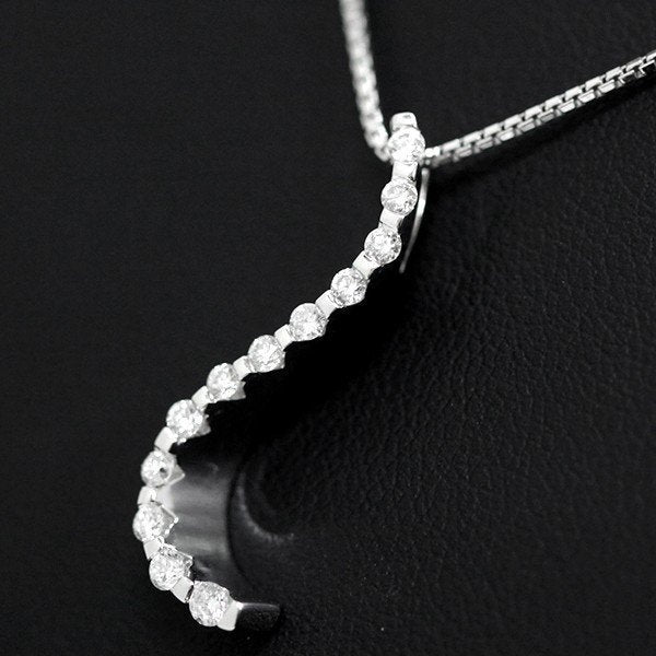 K18WG 
ネックレス
 ダイヤモンド：0.30ct 5.2g