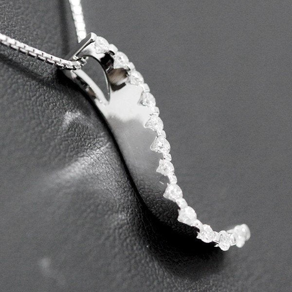 K18WG 
ネックレス
 ダイヤモンド：0.30ct 5.2g