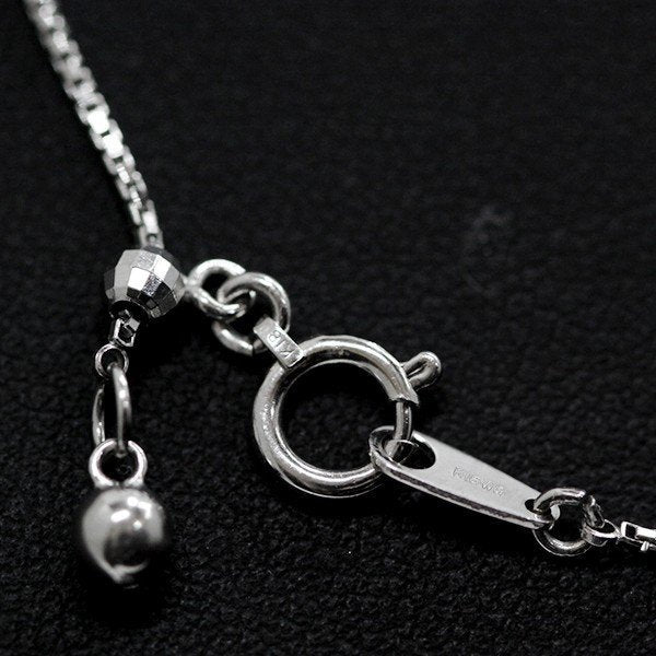 K18WG 
ネックレス
 ダイヤモンド：0.30ct 5.2g