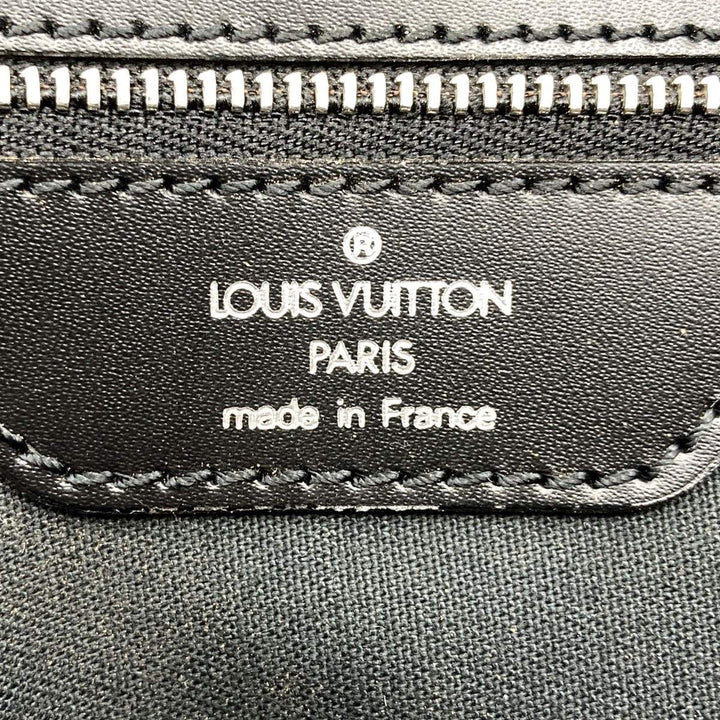 LOUIS VUITTON ルイ・ヴィトン 
 M30162 ショルダーバッグ 
レザー ブラック