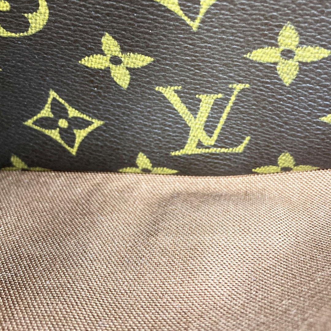 LOUIS VUITTON ルイ・ヴィトン 
 ソローニュ  M42250 ショルダーバッグ 
PVC ブラウン
