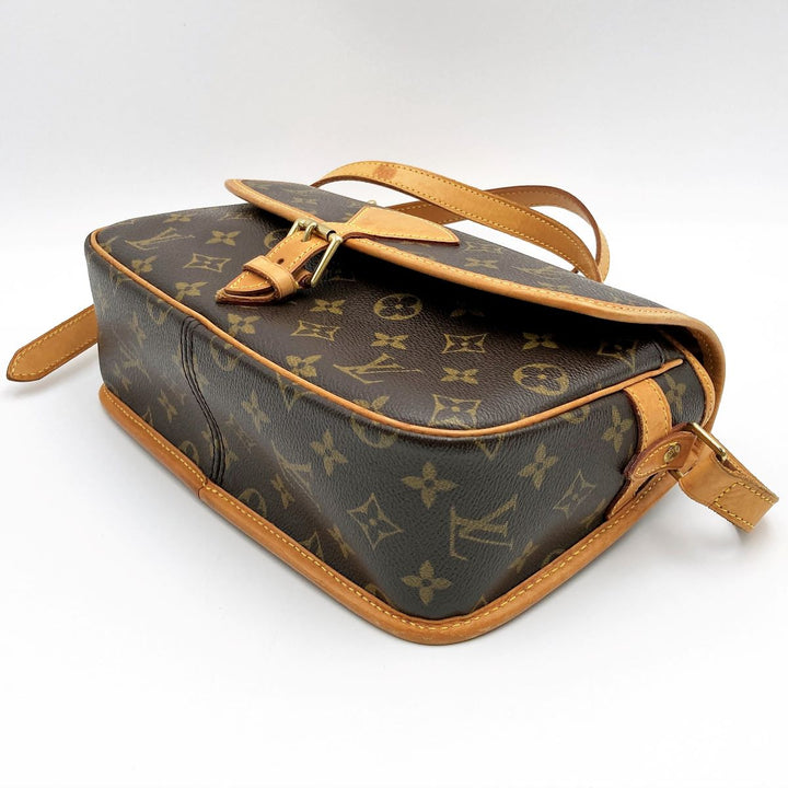 LOUIS VUITTON ルイ・ヴィトン 
 ソローニュ  M42250 ショルダーバッグ 
PVC ブラウン