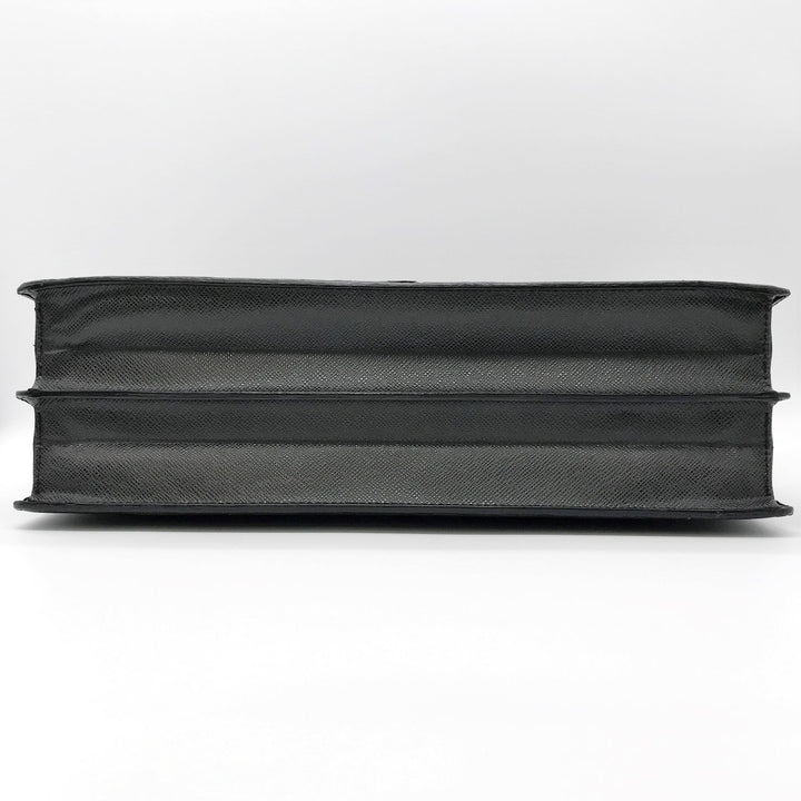 LOUIS VUITTON ルイ・ヴィトン 
 タイガ アルドワーズ M32762 ビジネスバッグ 
PVC ブラック