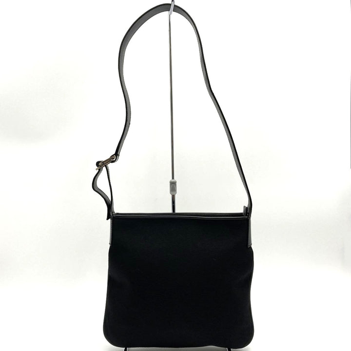 GUCCI グッチ 
 019・0422 ショルダーバッグ 
ナイロン/レザー  ブラック