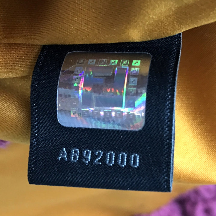FENDI フェンディ 
 ショルダーバッグ 
ニット ピンク
