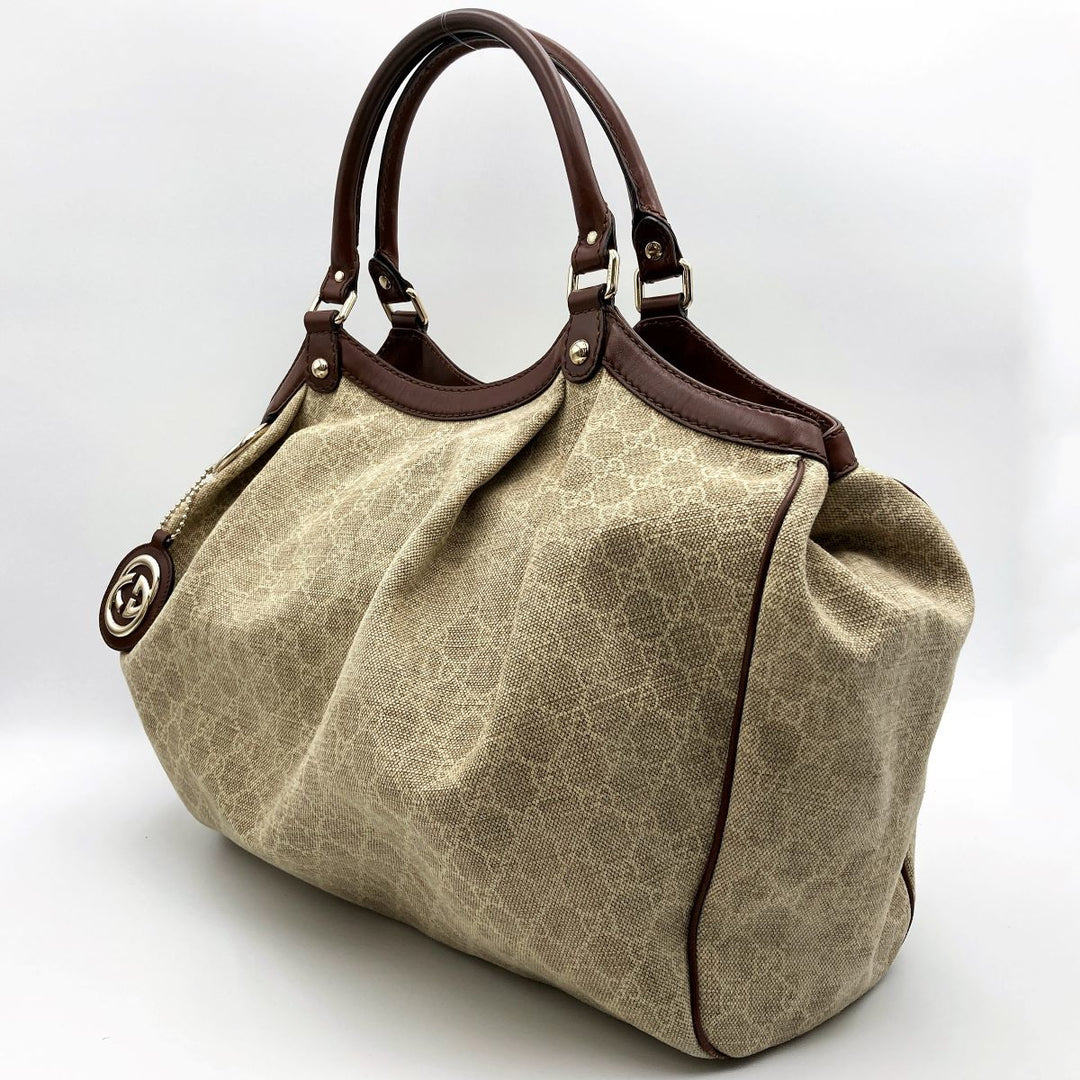 GUCCI グッチ 
 211943 トートバッグ 
GGキャンバス ベージュ