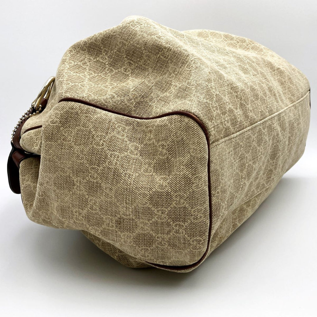 GUCCI グッチ 
 211943 トートバッグ 
GGキャンバス ベージュ
