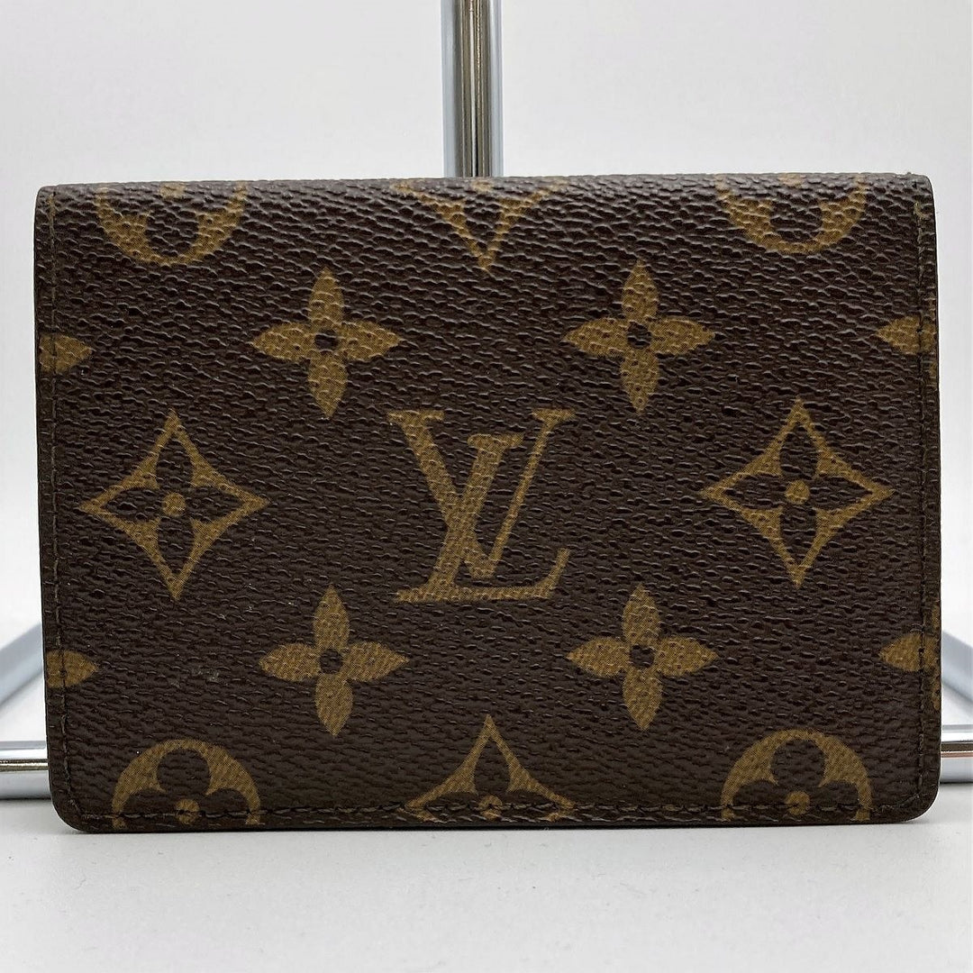 LOUIS VUITTON ルイ・ヴィトン 
 ポルト2カルト ヴェルティカル M60533 パスケース 
PVC ブラウン