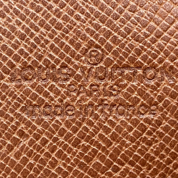 LOUIS VUITTON ルイ・ヴィトン 
 ポルト2カルト ヴェルティカル M60533 パスケース 
PVC ブラウン