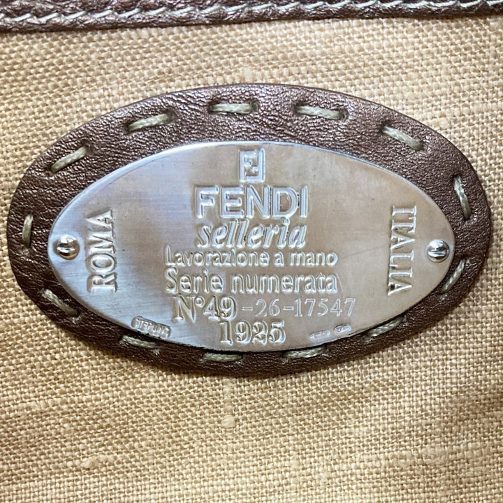 FENDI フェンディ 
 8BR547 トートバッグ 
レザー ブラウン