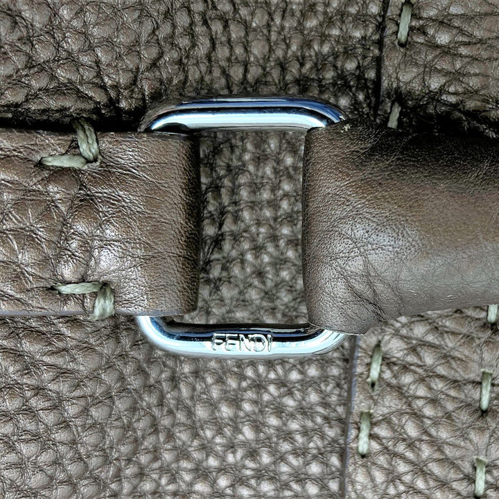 FENDI フェンディ 
 8BR547 トートバッグ 
レザー ブラウン