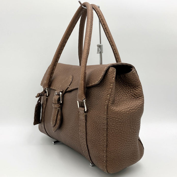 FENDI フェンディ 
 8BR547 トートバッグ 
レザー ブラウン
