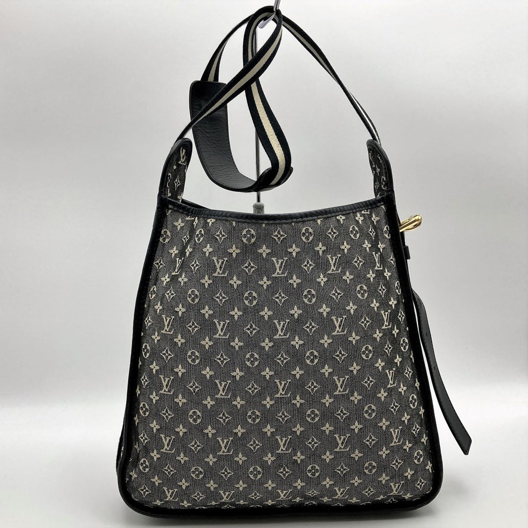 LOUIS VUITTON ルイ・ヴィトン 
 M92324 ショルダーバッグ 
キャンバス/レザー  ブラック
