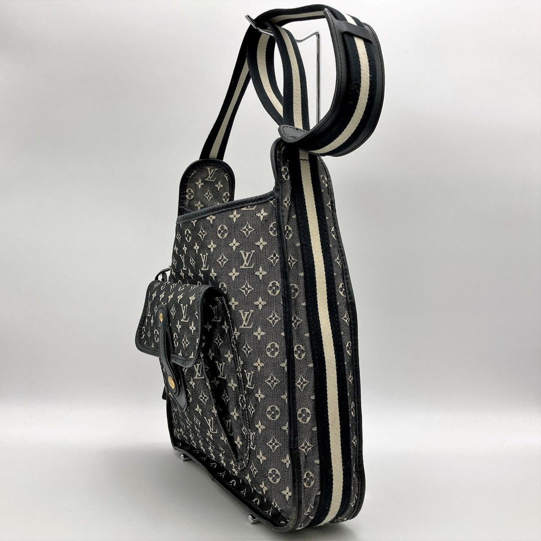 LOUIS VUITTON ルイ・ヴィトン 
 M92324 ショルダーバッグ 
キャンバス/レザー  ブラック