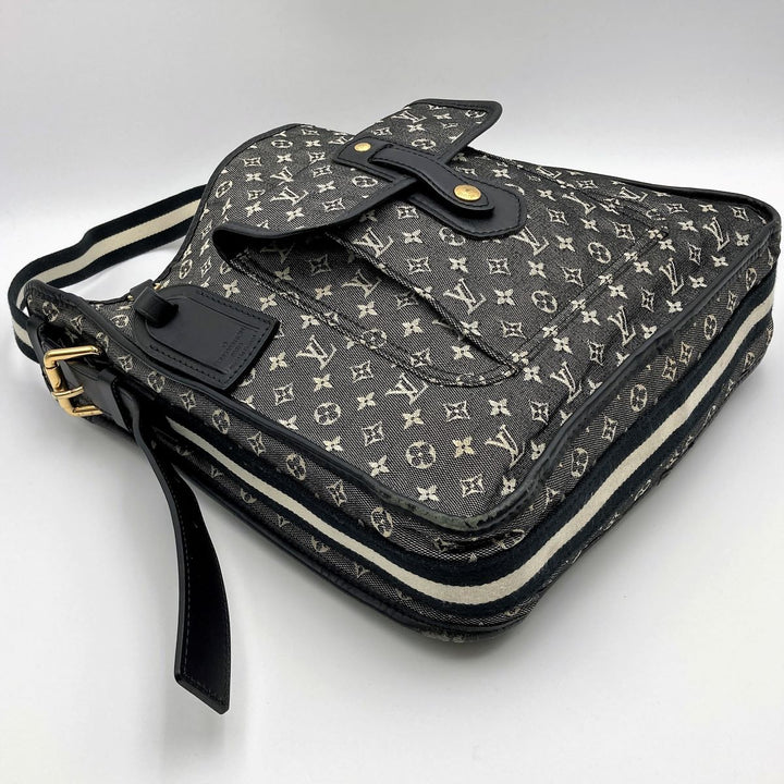 LOUIS VUITTON ルイ・ヴィトン 
 M92324 ショルダーバッグ 
キャンバス/レザー  ブラック