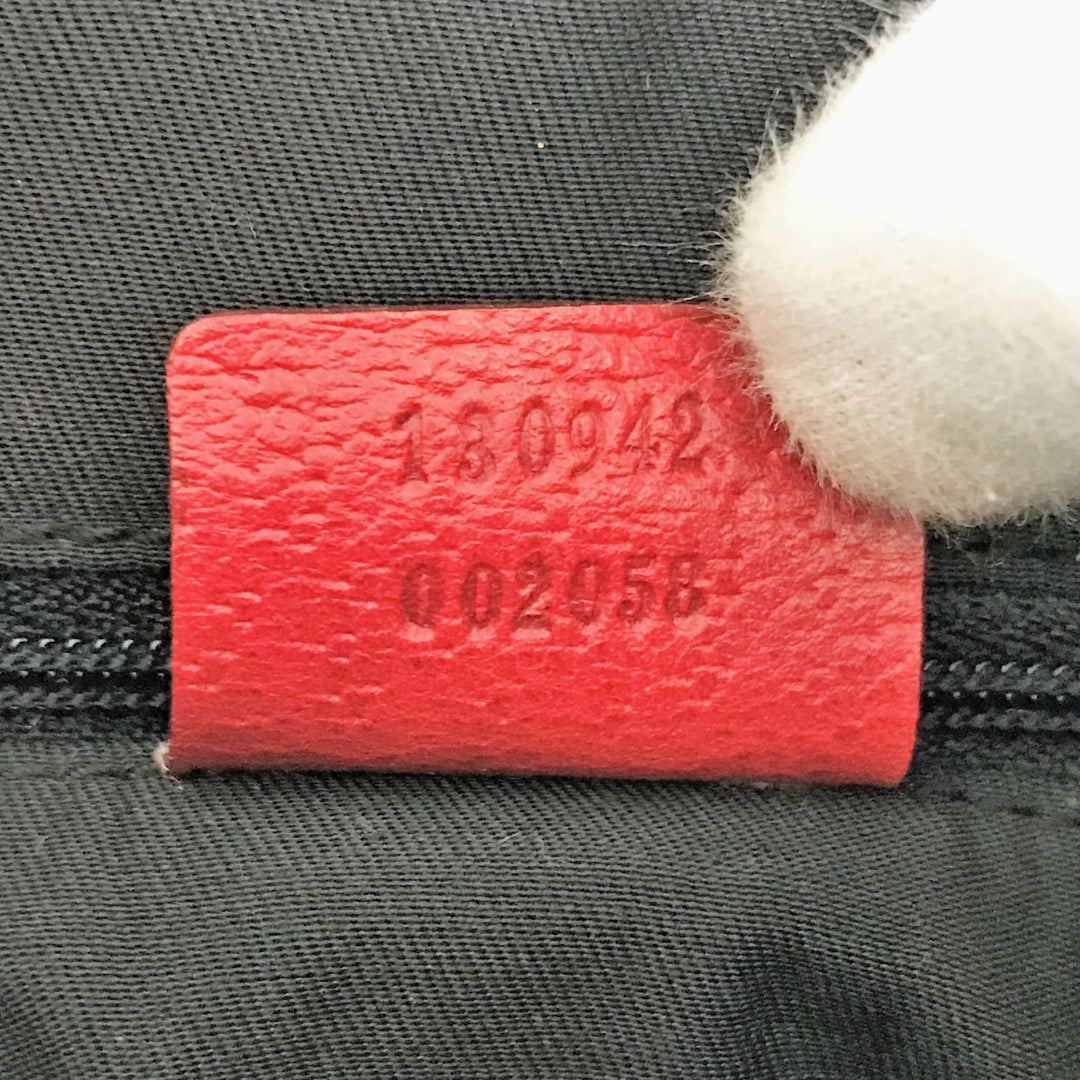 GUCCI グッチ 
 130942  ショルダーバッグ 
GGキャンバス レッド