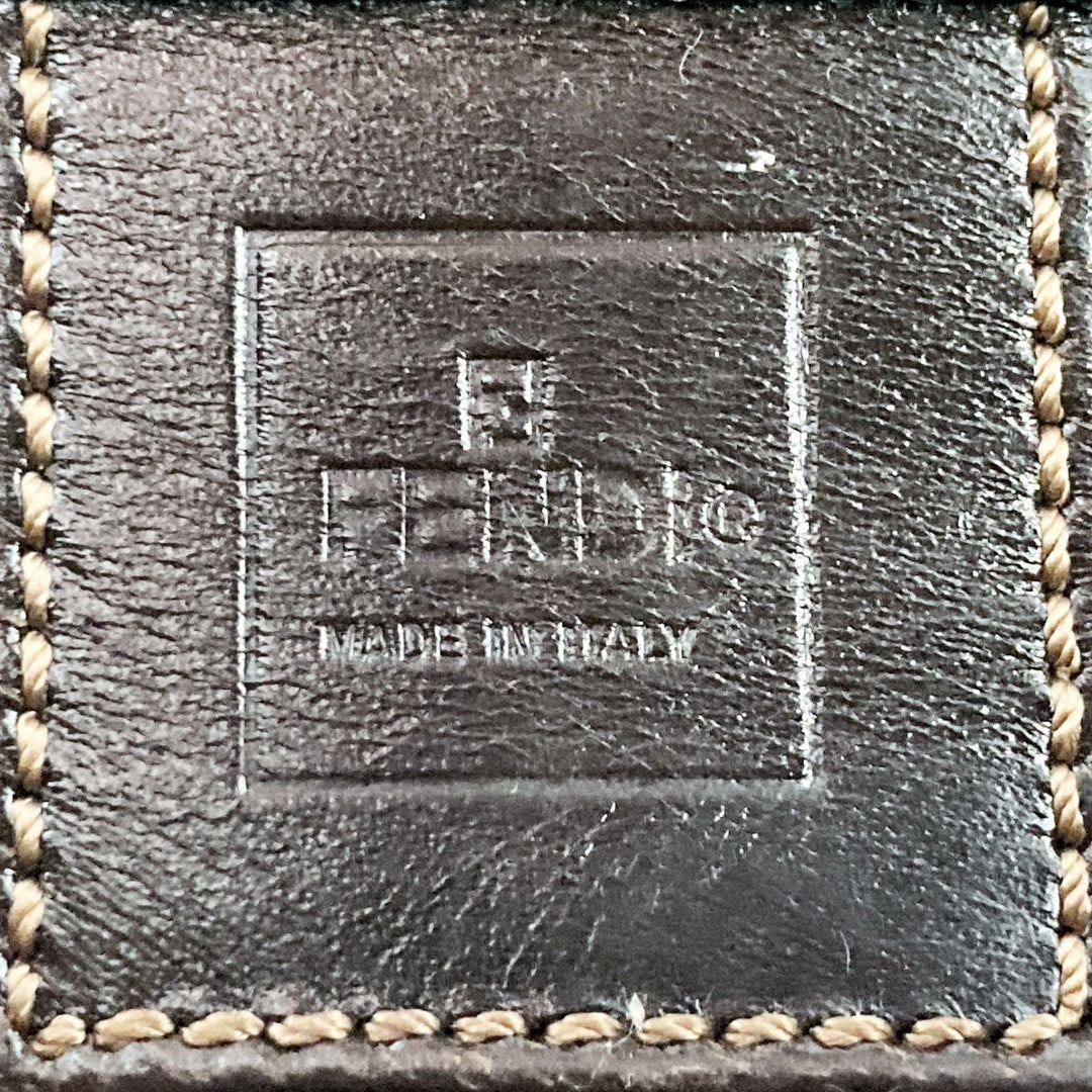 FENDI フェンディ 
 2321 26555 トートバッグ 
ナイロン ブラウン