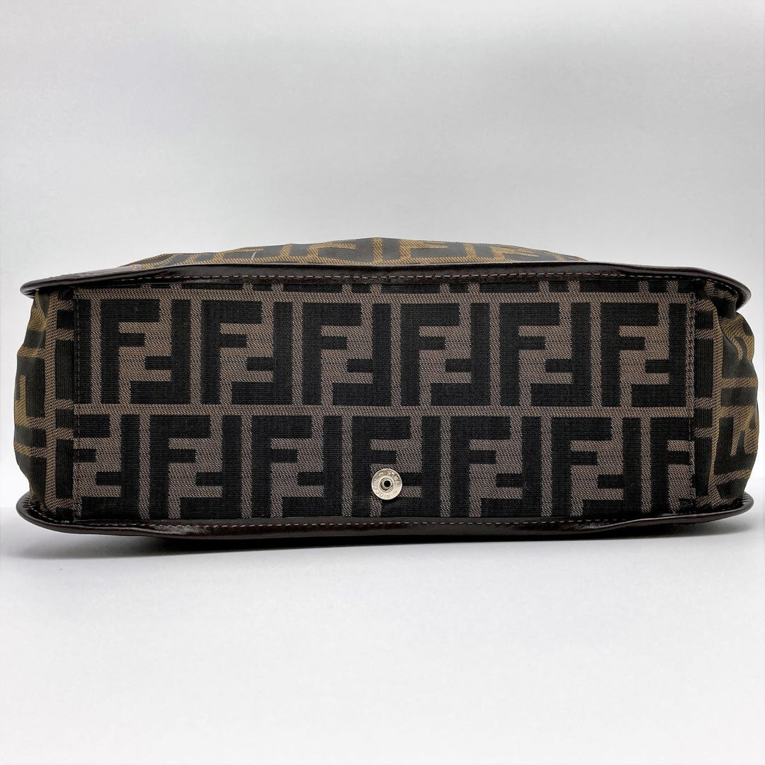 FENDI フェンディ 
 2321 26555 トートバッグ 
ナイロン ブラウン