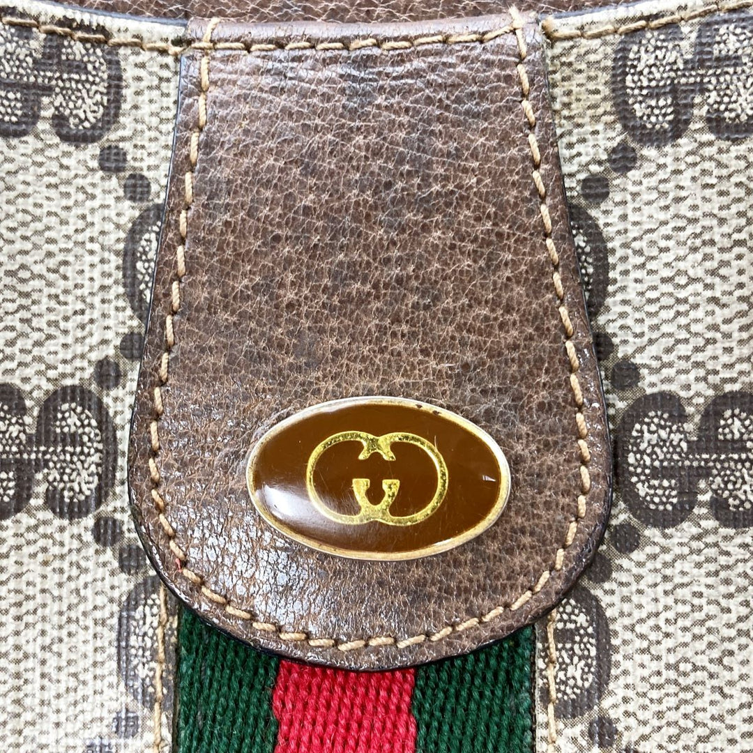 GUCCI グッチ 
 067 クラッチバッグ 
GGスプリームキャンバス ブラウン