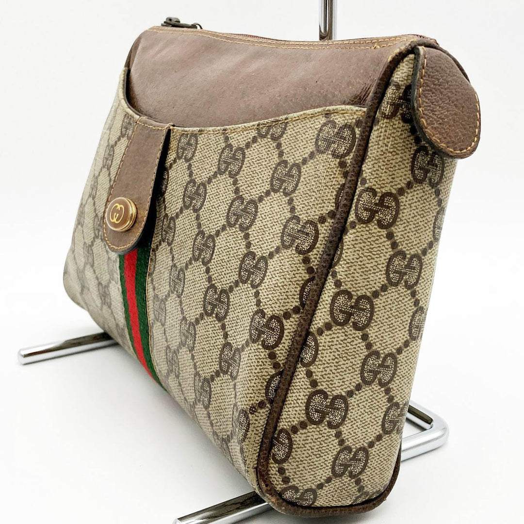 GUCCI グッチ 
 067 クラッチバッグ 
GGスプリームキャンバス ブラウン