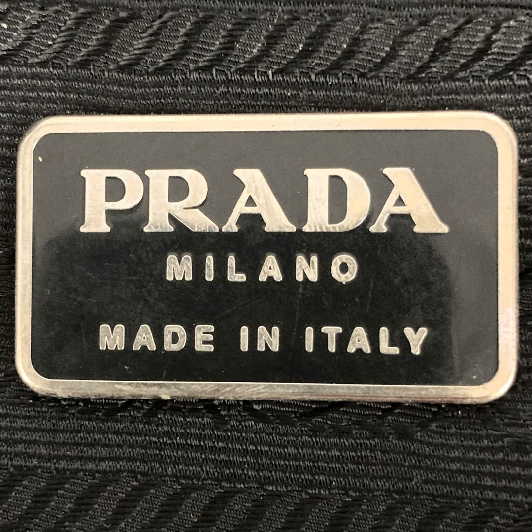 PRADA プラダ 
 リュック・デイパック 
ナイロン レッド