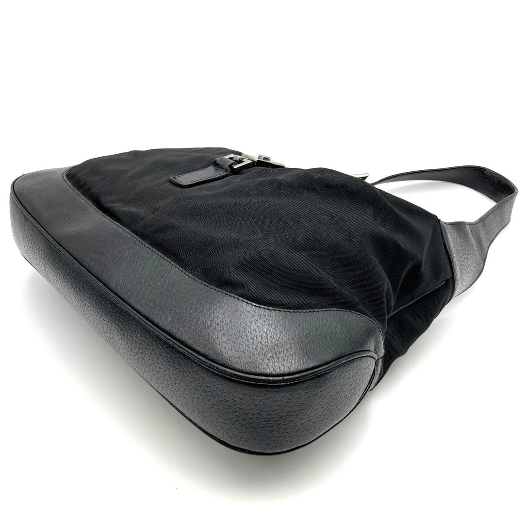 GUCCI グッチ 
 ジャッキー 001・3346 ショルダーバッグ 
ナイロン ブラック