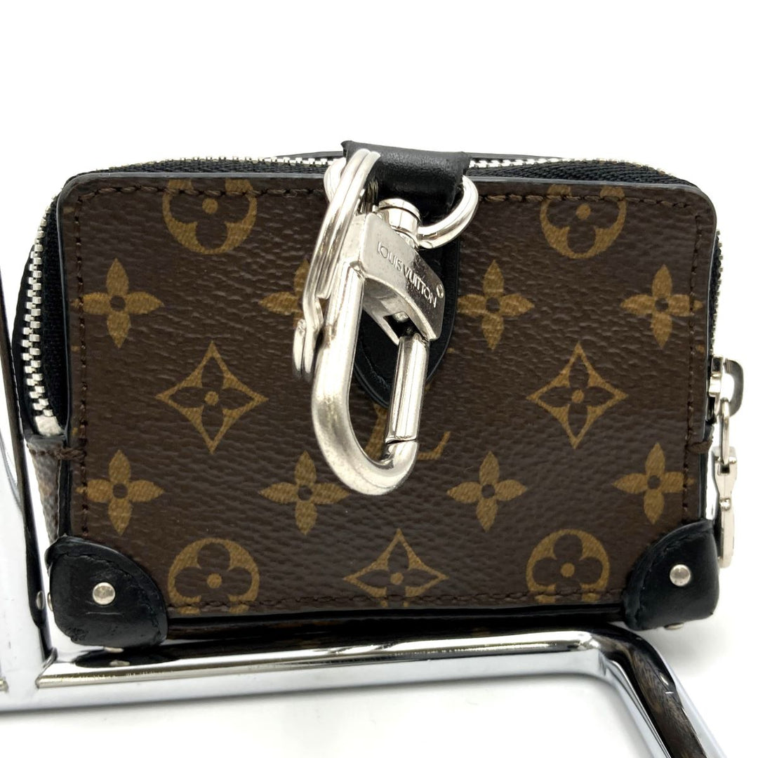 LOUIS VUITTON ルイ・ヴィトン 
 ソフトトランクポーチ M00753  ポーチ 
PVC ブラウン