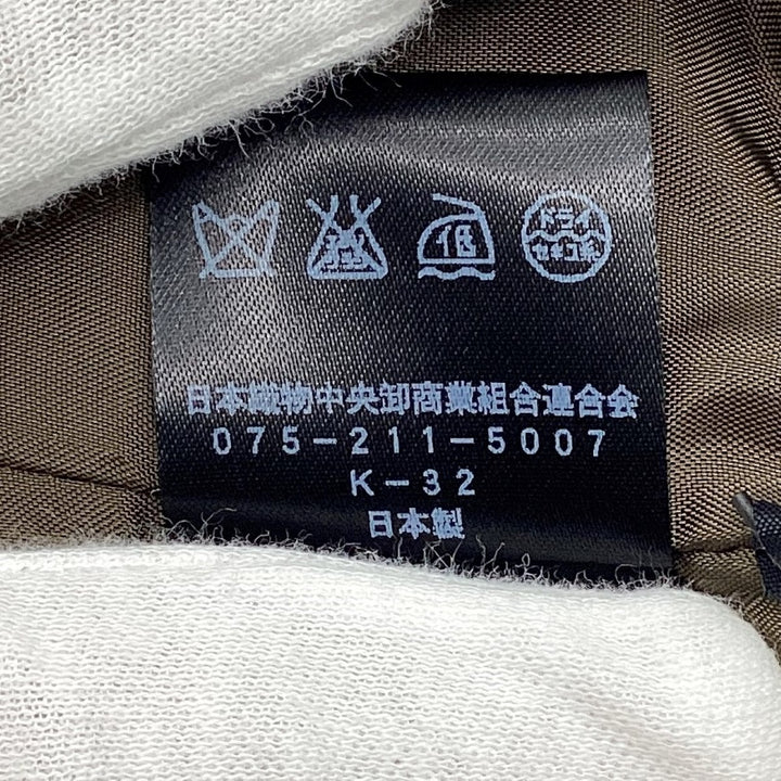 テーラードジャケット