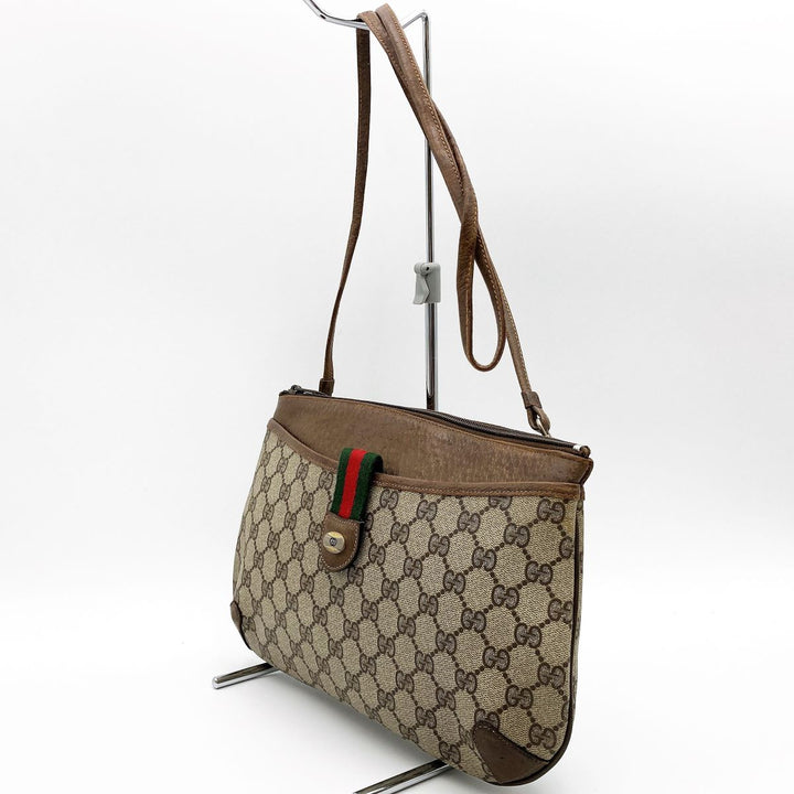 GUCCI グッチ 
 シェリーライン 904 02 026 ショルダーバッグ 
GGスプリームキャンバス ブラウン
