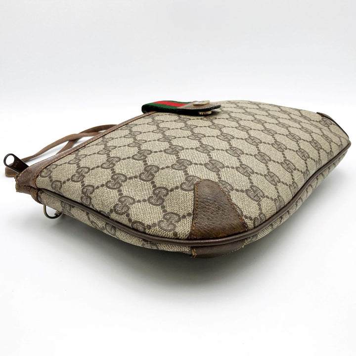 GUCCI グッチ 
 シェリーライン 904 02 026 ショルダーバッグ 
GGスプリームキャンバス ブラウン