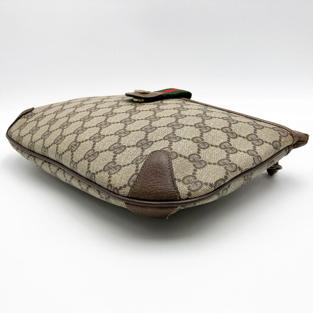 GUCCI グッチ 
 シェリーライン 904 02 026 ショルダーバッグ 
GGスプリームキャンバス ブラウン