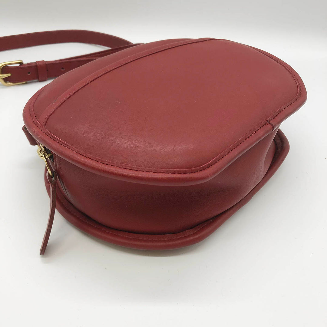 COACH コーチ 
 ショルダーバッグ 
レザー レッド