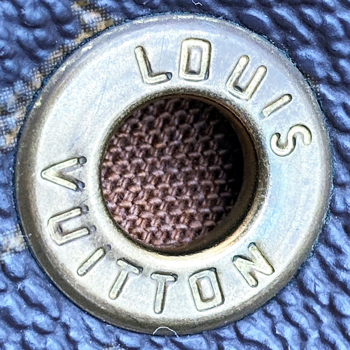 LOUIS VUITTON ルイ・ヴィトン 
 モノグラム モンスリMM M51136 リュック・デイパック 
PVC ブラウン