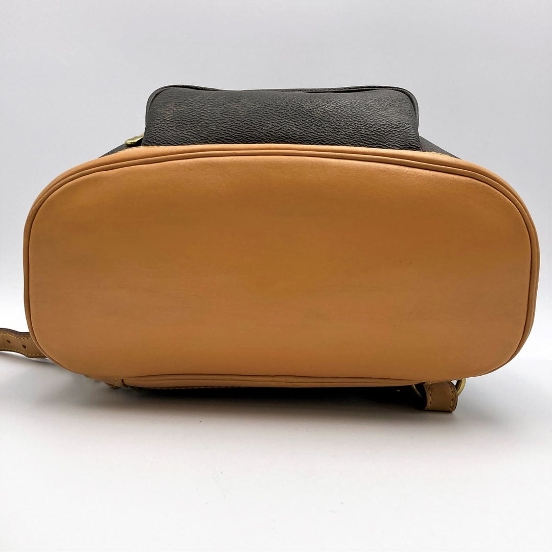 LOUIS VUITTON ルイ・ヴィトン 
 モノグラム モンスリMM M51136 リュック・デイパック 
PVC ブラウン