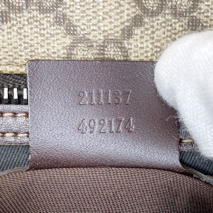 GUCCI グッチ 
 211137  トートバッグ 
GGスプリームキャンバス ブラウン