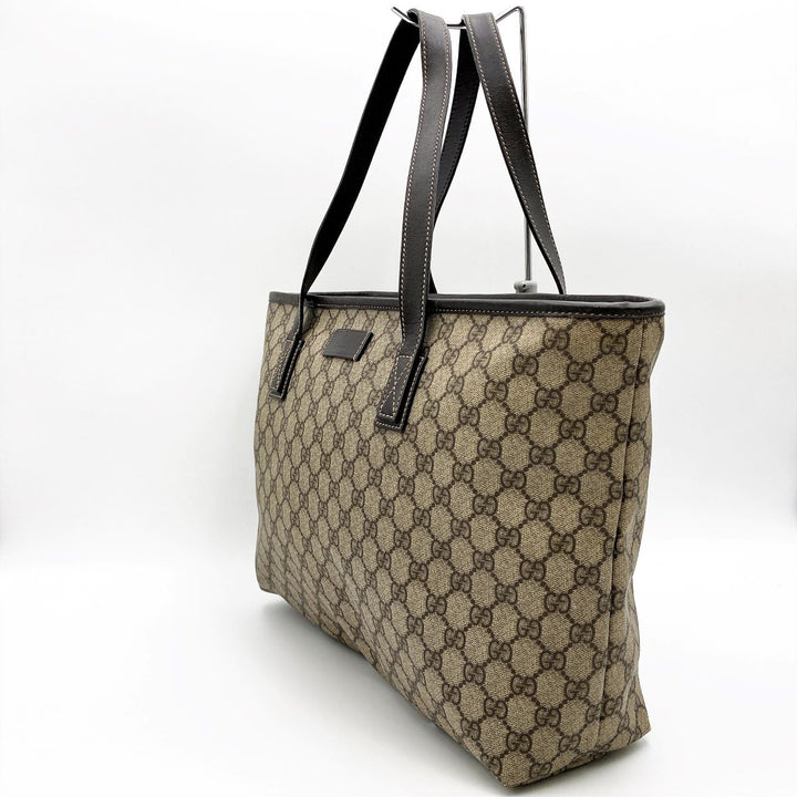 GUCCI グッチ 
 211137  トートバッグ 
GGスプリームキャンバス ブラウン