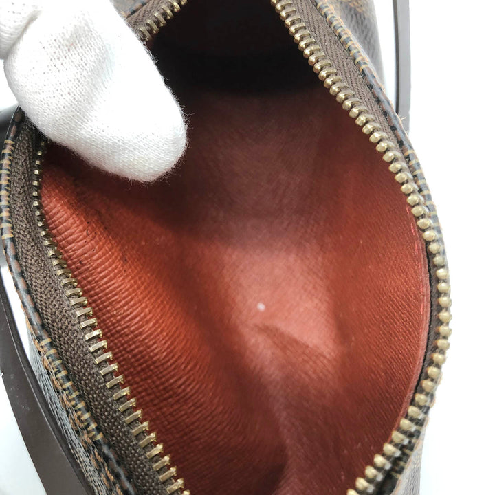 LOUIS VUITTON ルイ・ヴィトン 
 パピヨンのポーチ ポーチ 
PVC ブラウン
