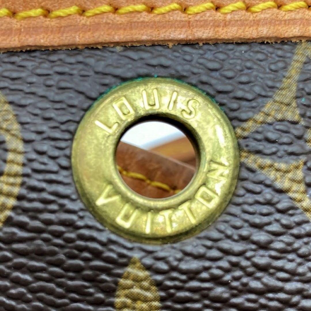 LOUIS VUITTON ルイ・ヴィトン 
 ノエ M42224 ショルダーバッグ 
PVC ブラウン