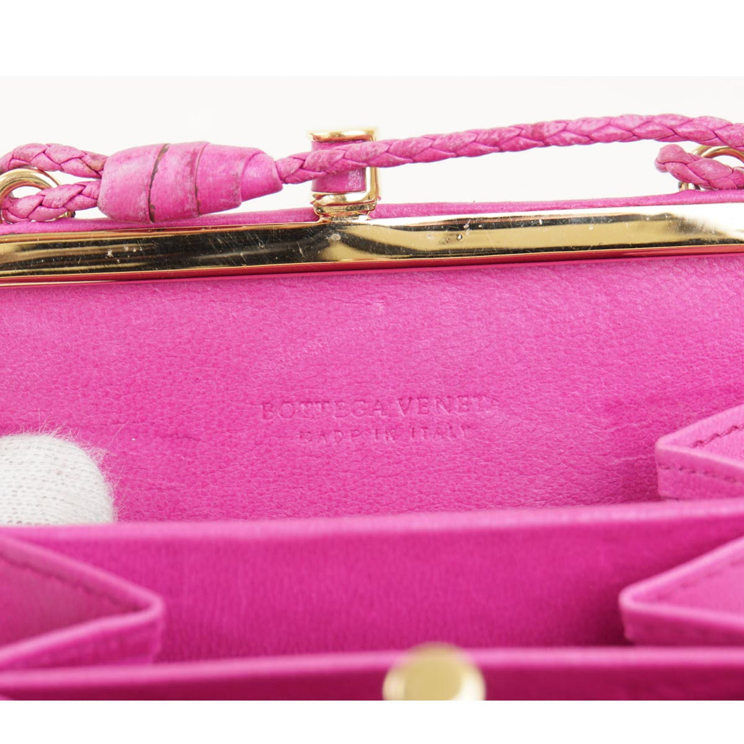 『USED』 
BOTTEGAVENETA ボッテガヴェネタ 
 財布 
レザー ピンク がま口 コインケース 小銭入れ