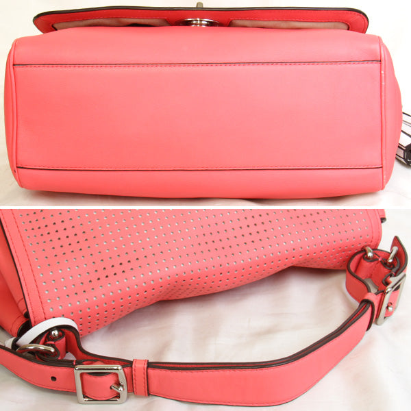 COACH コーチ 
 22386 ショルダーバッグ 
レザー ピンク×ホワイト