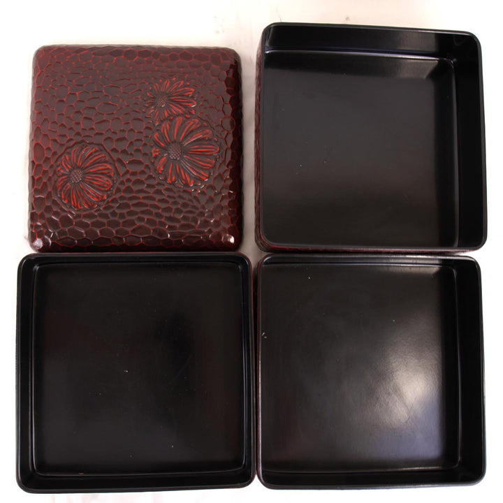 三重箱 その他雑貨 
漆器 紅・茶/黒