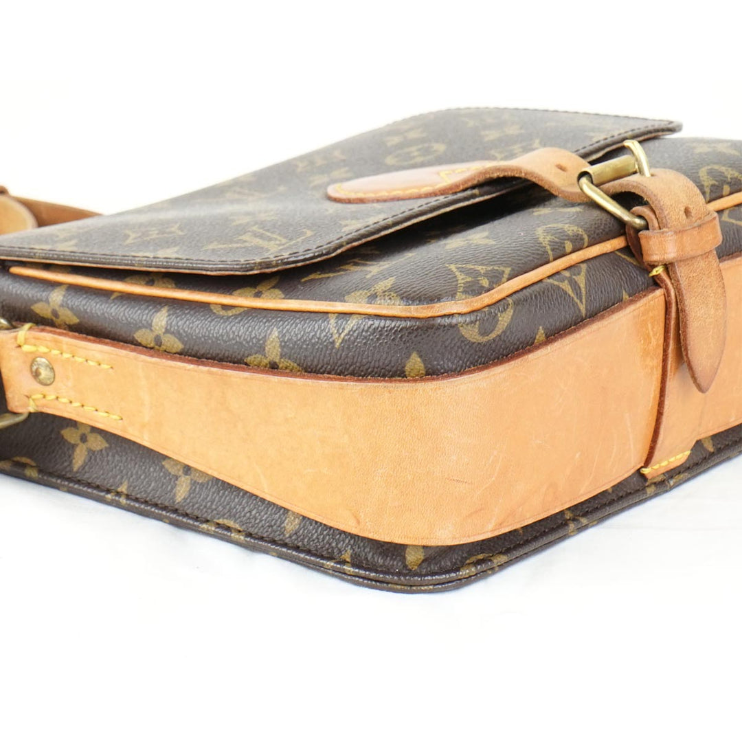 LOUIS VUITTON ルイ・ヴィトン 
 カルトシエールMM M51253 ショルダーバッグ 
モノグラムキャンバス モノグラム
