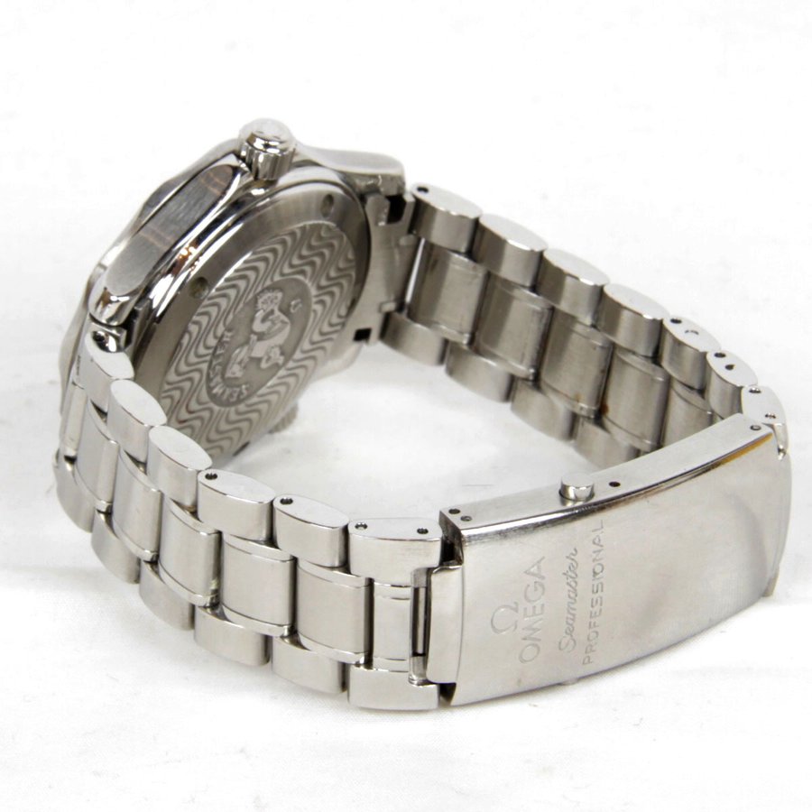 美品『USED』 
OMEGA  シーマスター プロダイバーズ クォーツ　 2262.5 
腕時計
 クォーツ メンズ